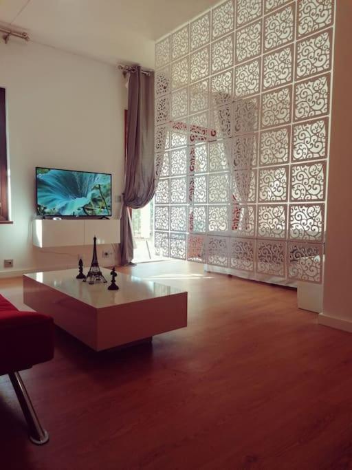 Studio Paris Daire Estepona Dış mekan fotoğraf