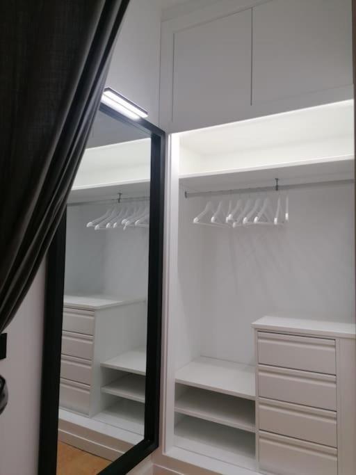 Studio Paris Daire Estepona Dış mekan fotoğraf